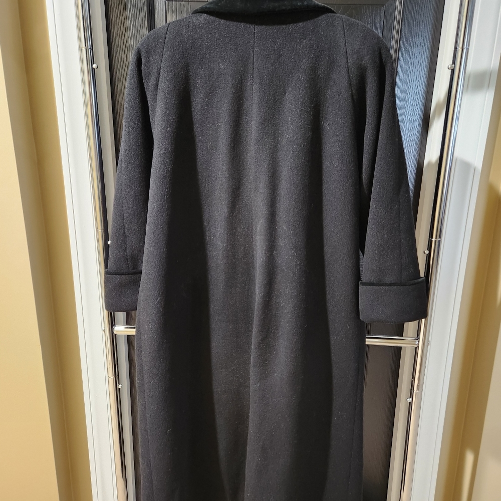 Vtg. Forecaster of Boston Vintage Black 100% Wool Long Coat Jacket Size 4 - Picture 7 of 9